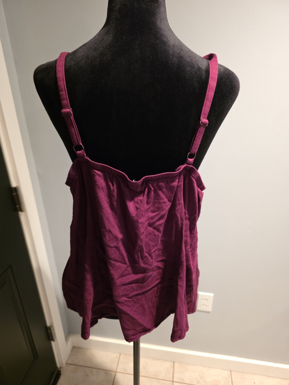 torrid Plum Button-Front Adjustable-Strap Camisole - Picture 2 of 3